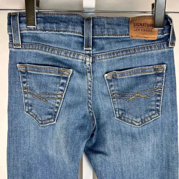 2/30 Levi’s Signature Straight Size 5 Regular Boys Jeans Denim Adjustable Waist - Picture 4 of 9